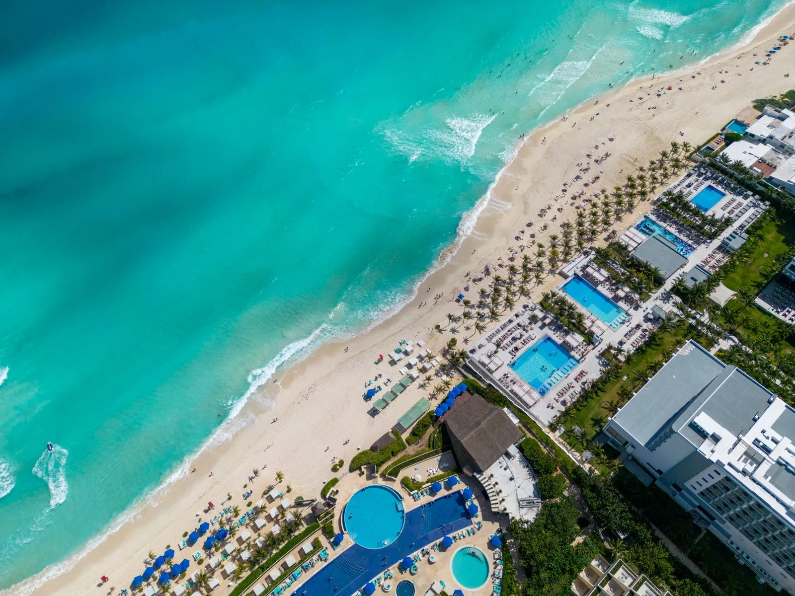 Cancún skyline